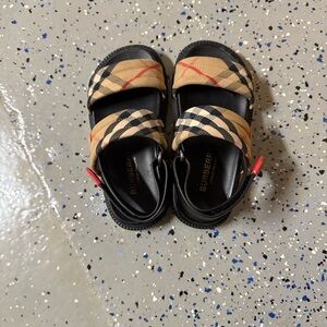 Burberry Kids Black and Tan Check Sandals